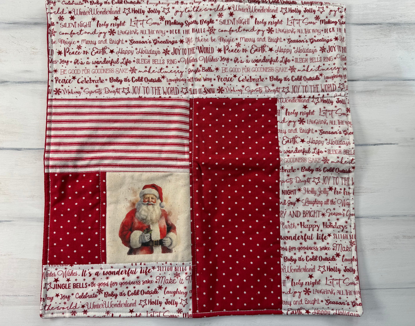 14” quilted Santa table mat