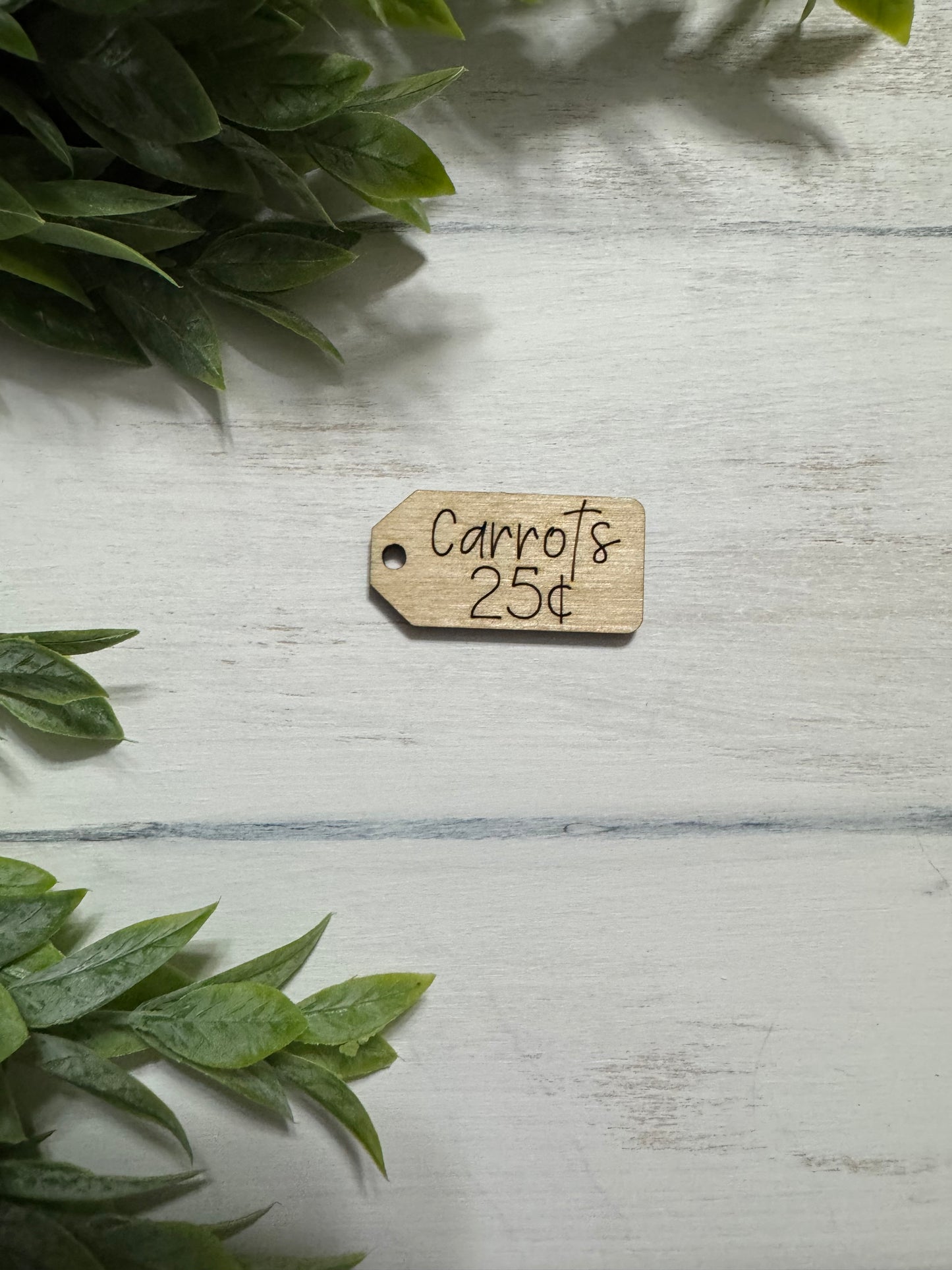 Carrots 25¢ wooden tag