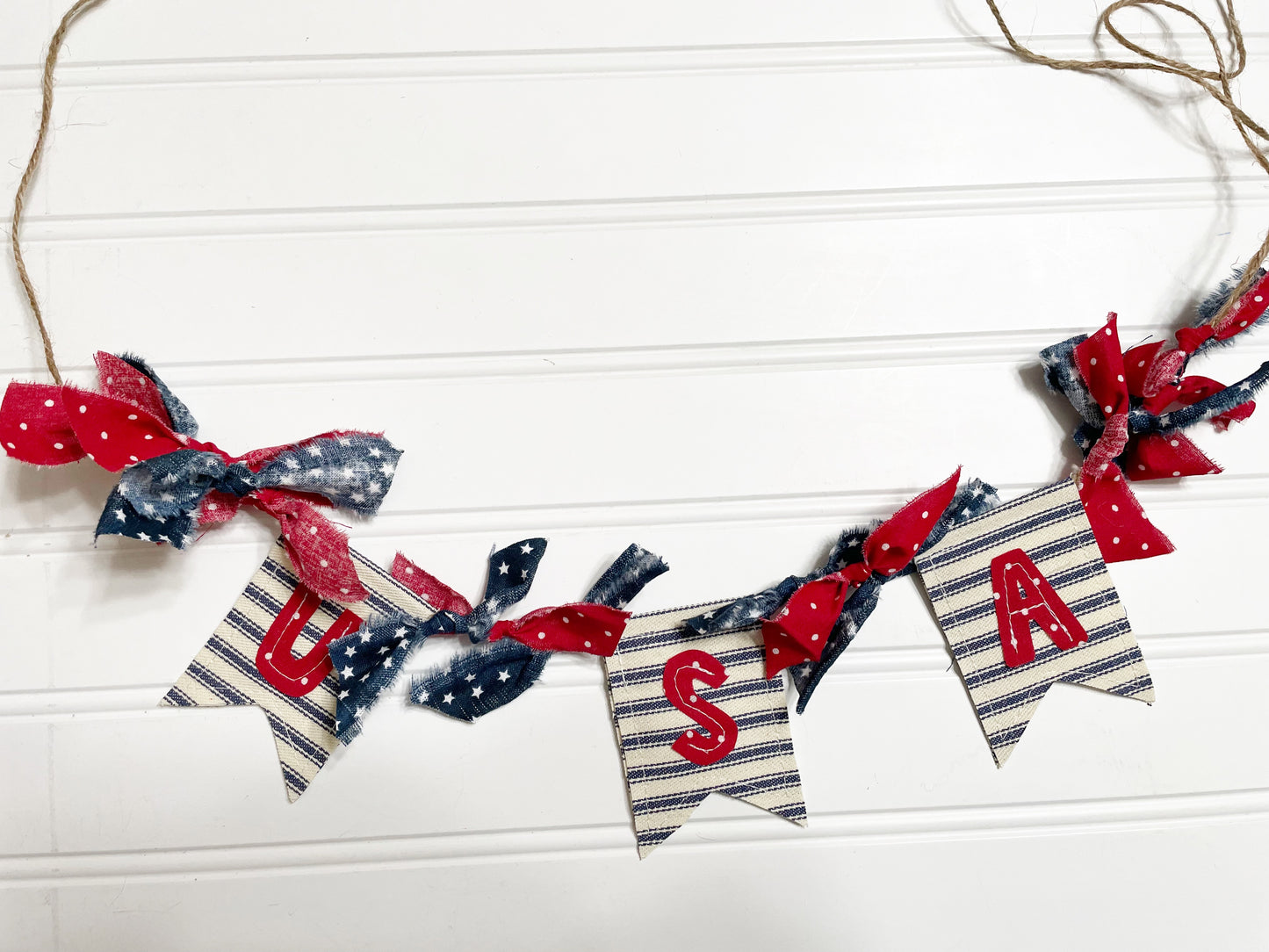 Patriotic Tiered Tray Items