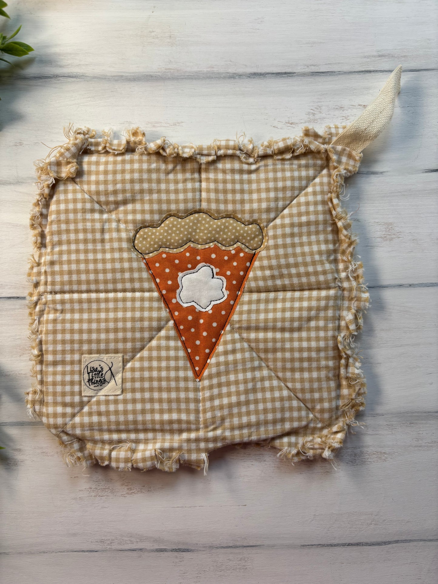 Pie stitched potholder