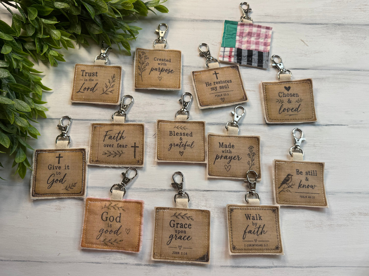 Faith Vintage quilt keychain/bag tag