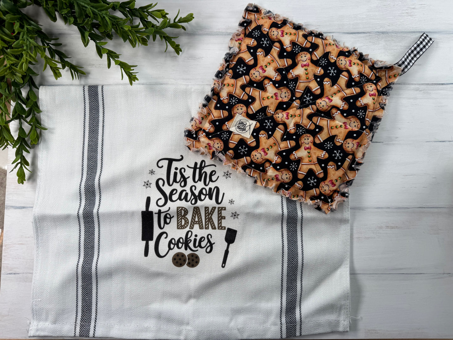Tis the season towel and potholder