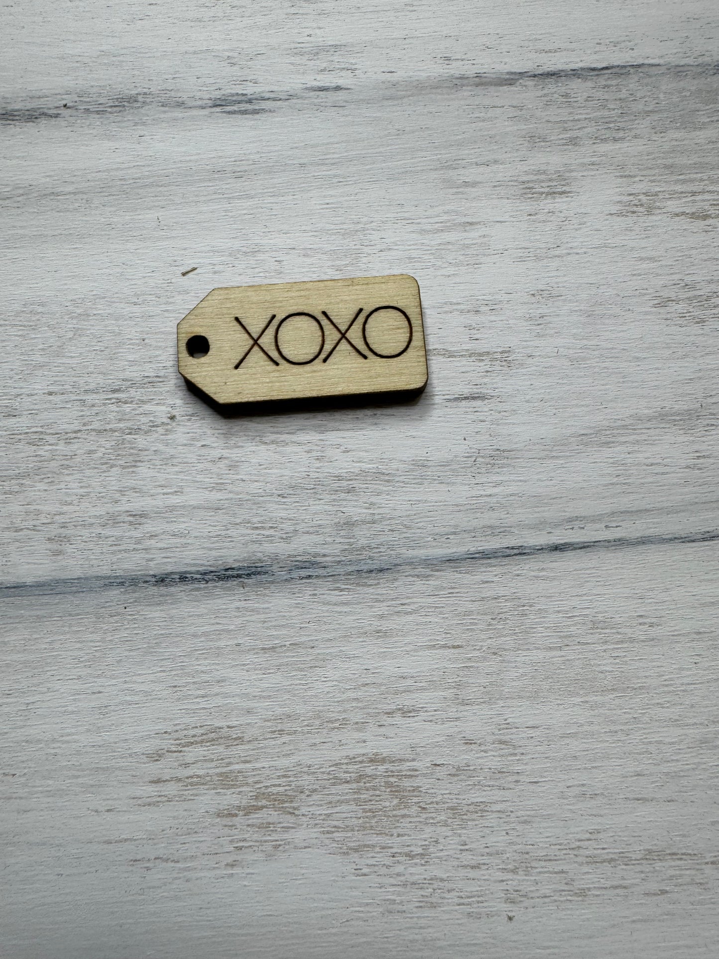 XOXO wooden tag