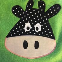 Cow face applique pattern