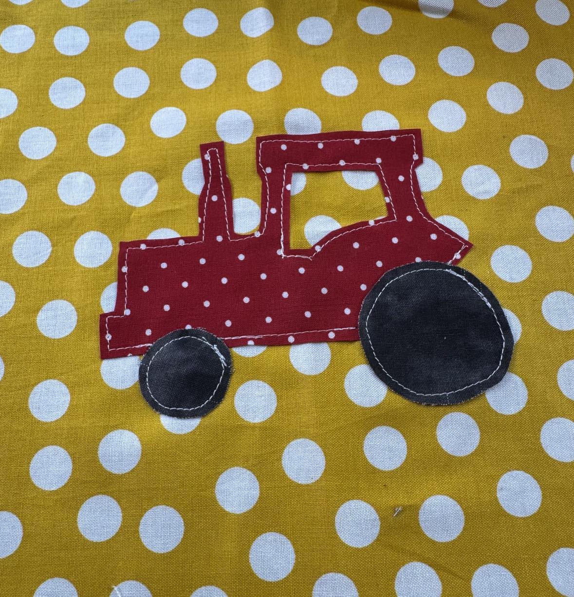 Tractor applique pattern