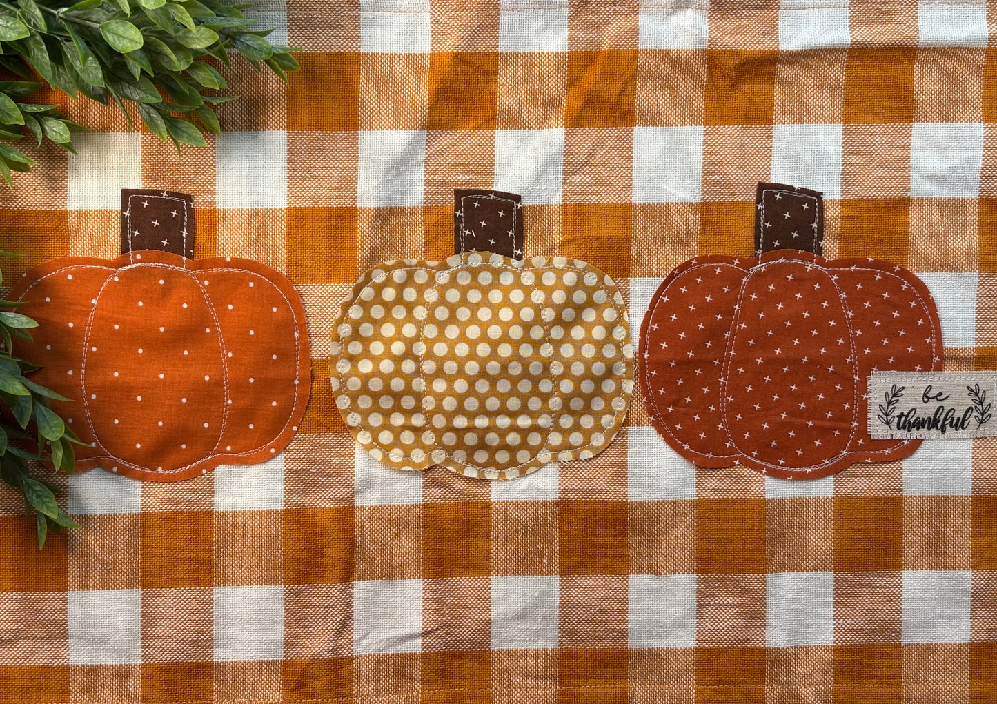 Pumpkin trio rag edged table runner