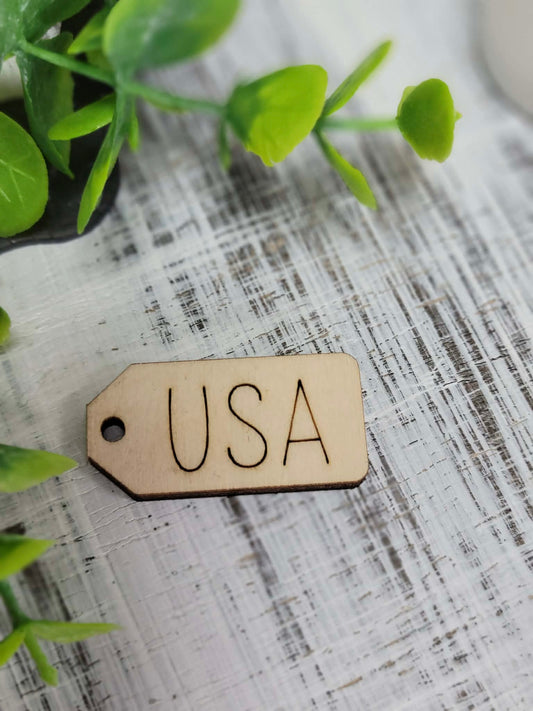 USA wooden tag