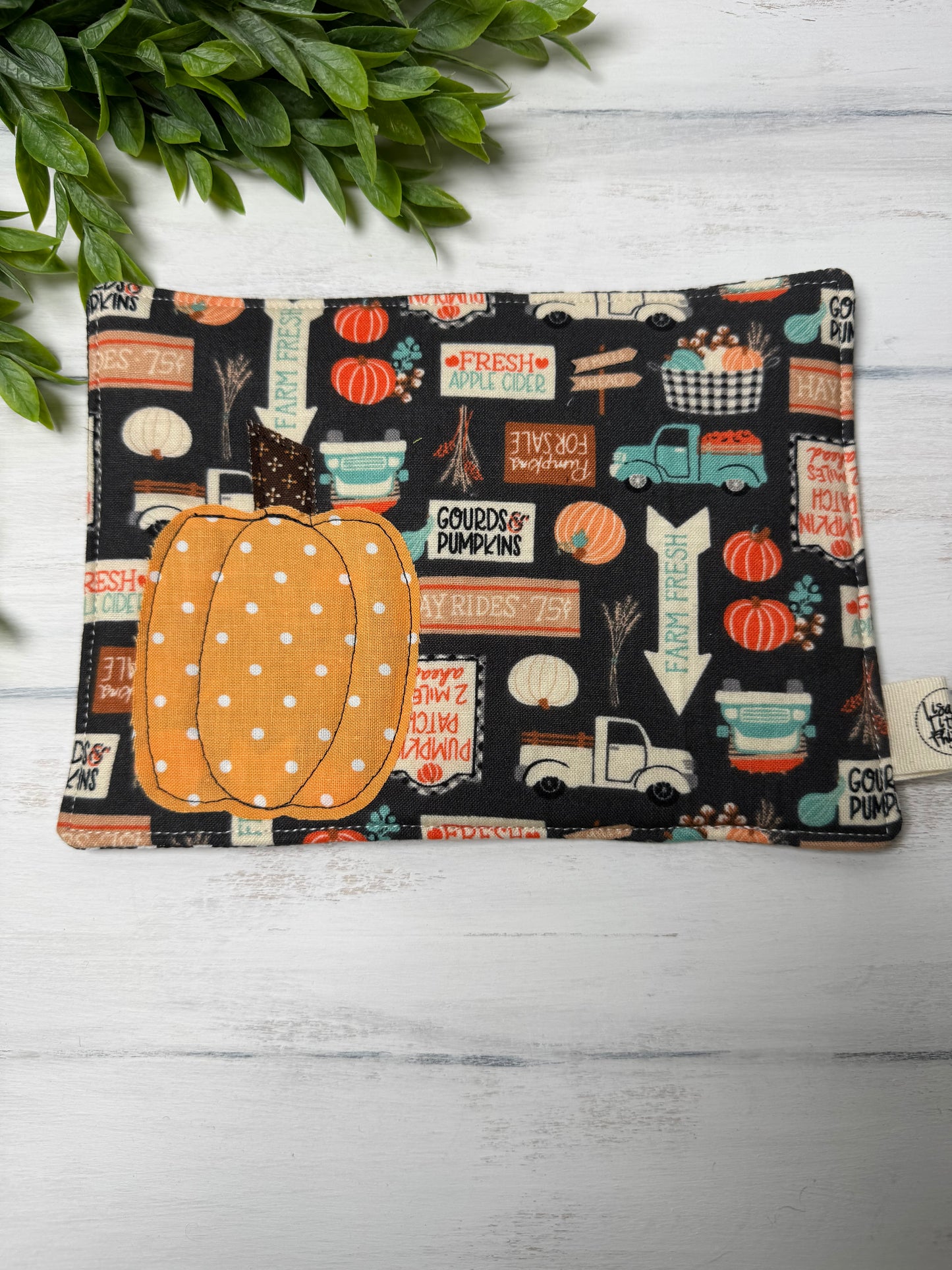 Orange pumpkin mug rug