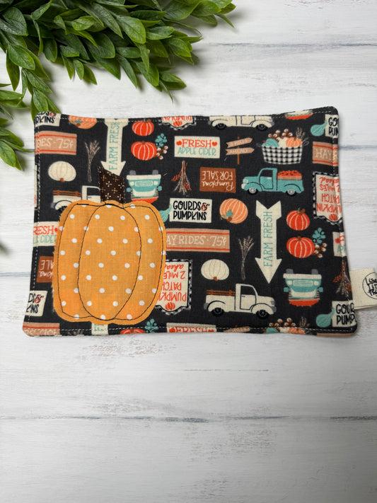Orange pumpkin mug rug