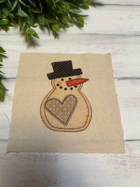 Gray heart snowman 5” patch