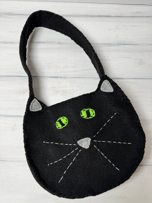 Black cat Halloween treat bag