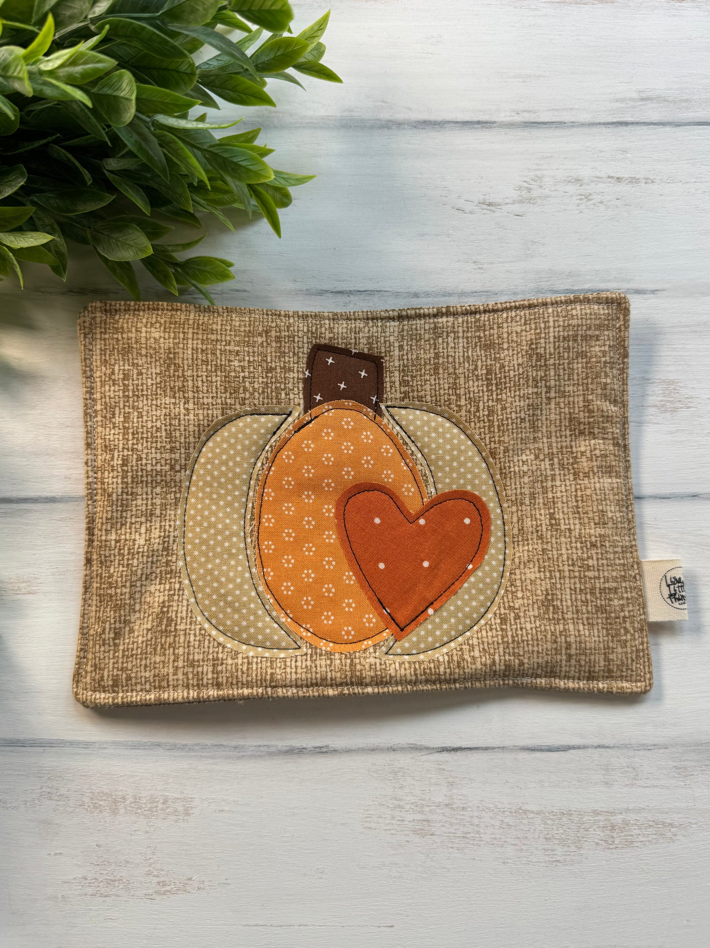 Chunky pumpkin mug rug