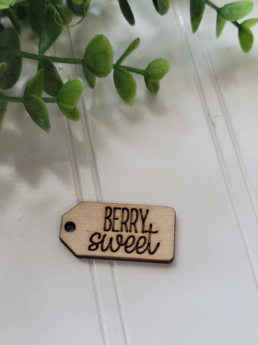 Berry sweet wooden tag