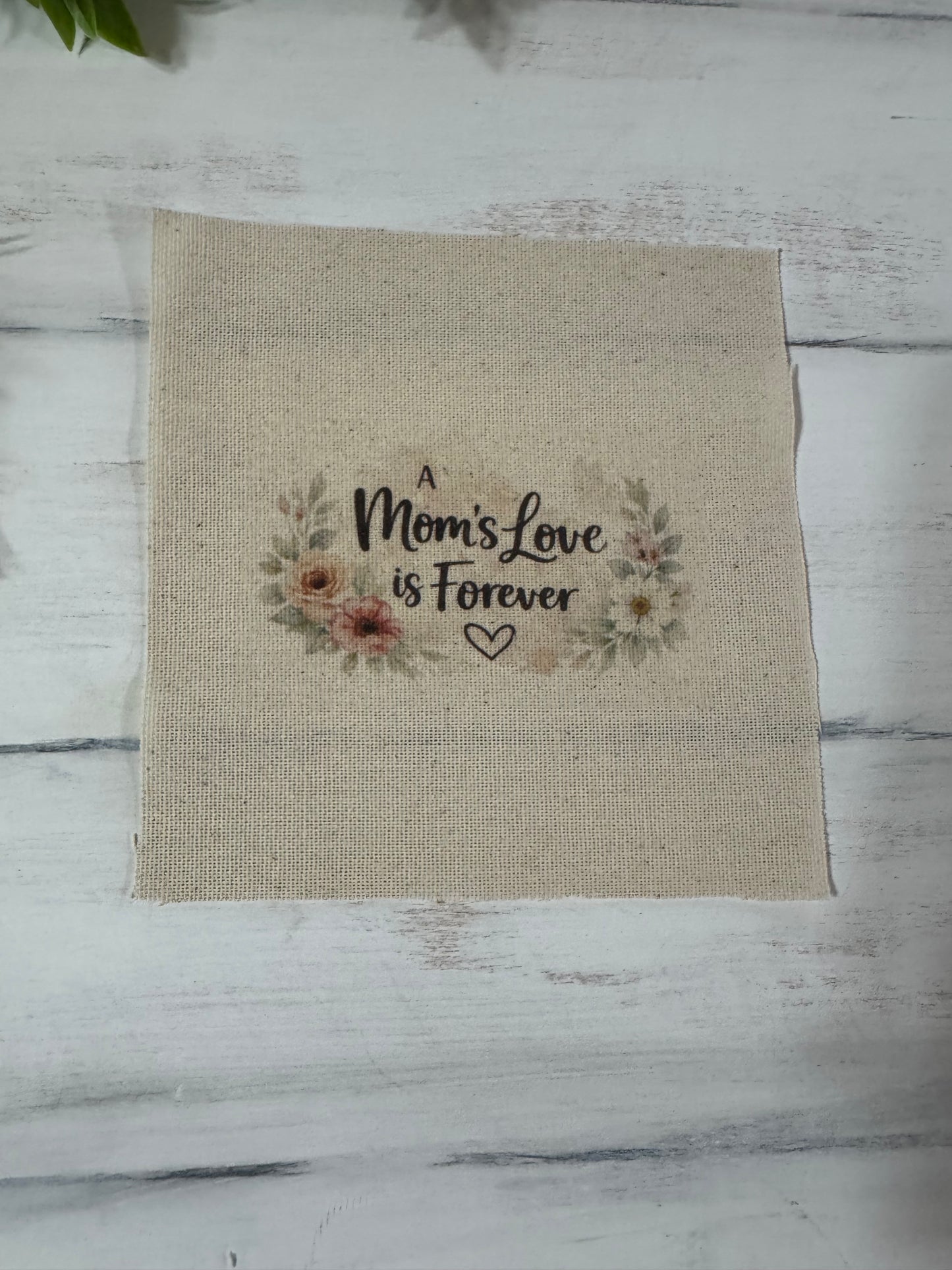 A mom’s love is forever 5” patch