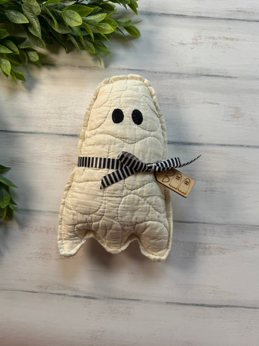 Vintage quilt ghost