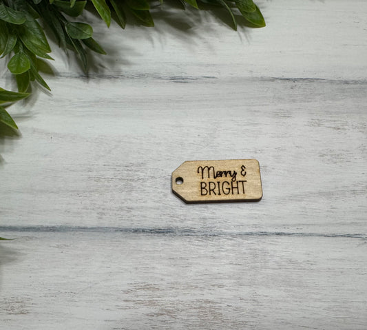 Merry & Bright wooden tag