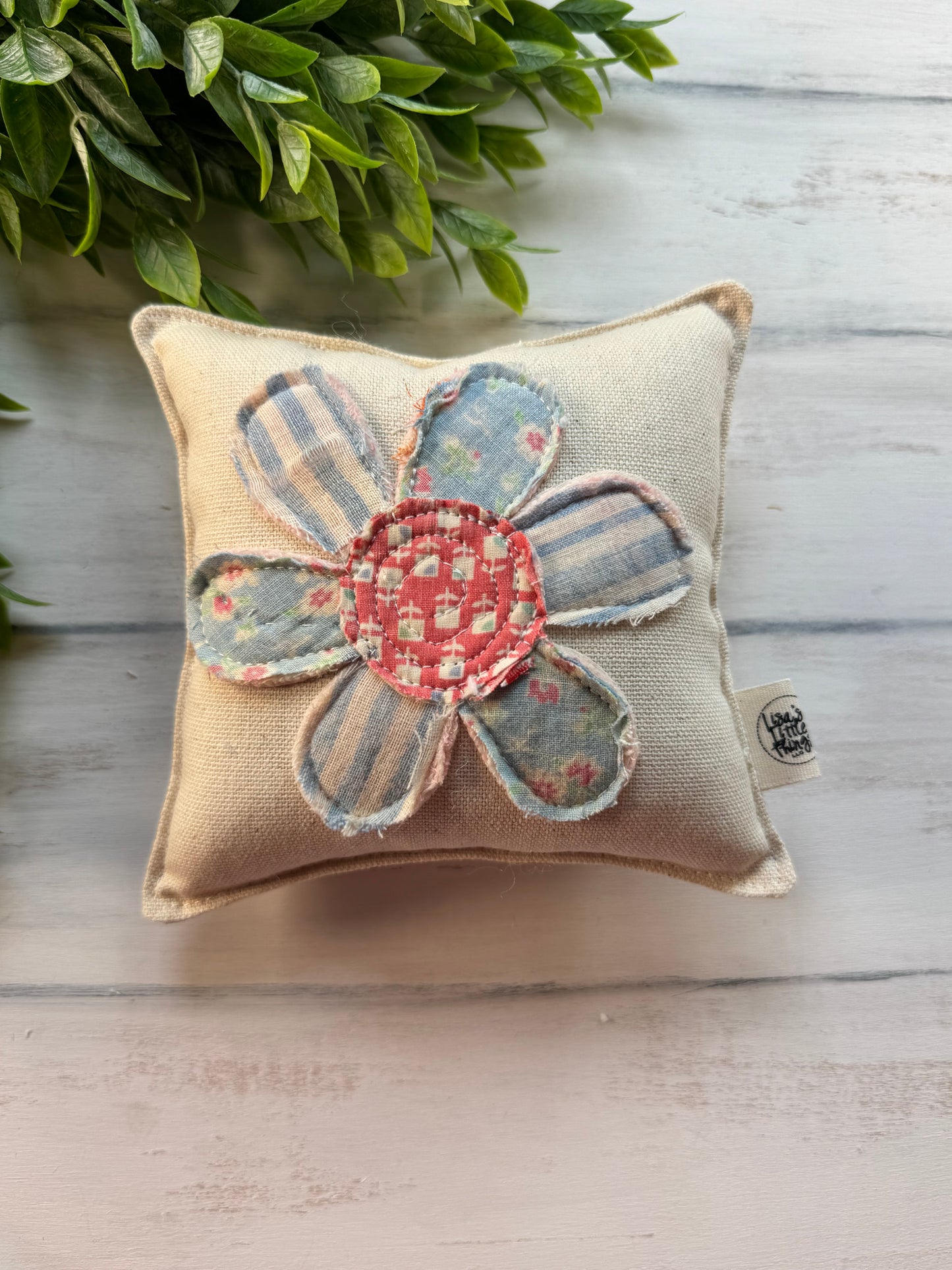 Floral print vintage quilt red center flower 5” pillow