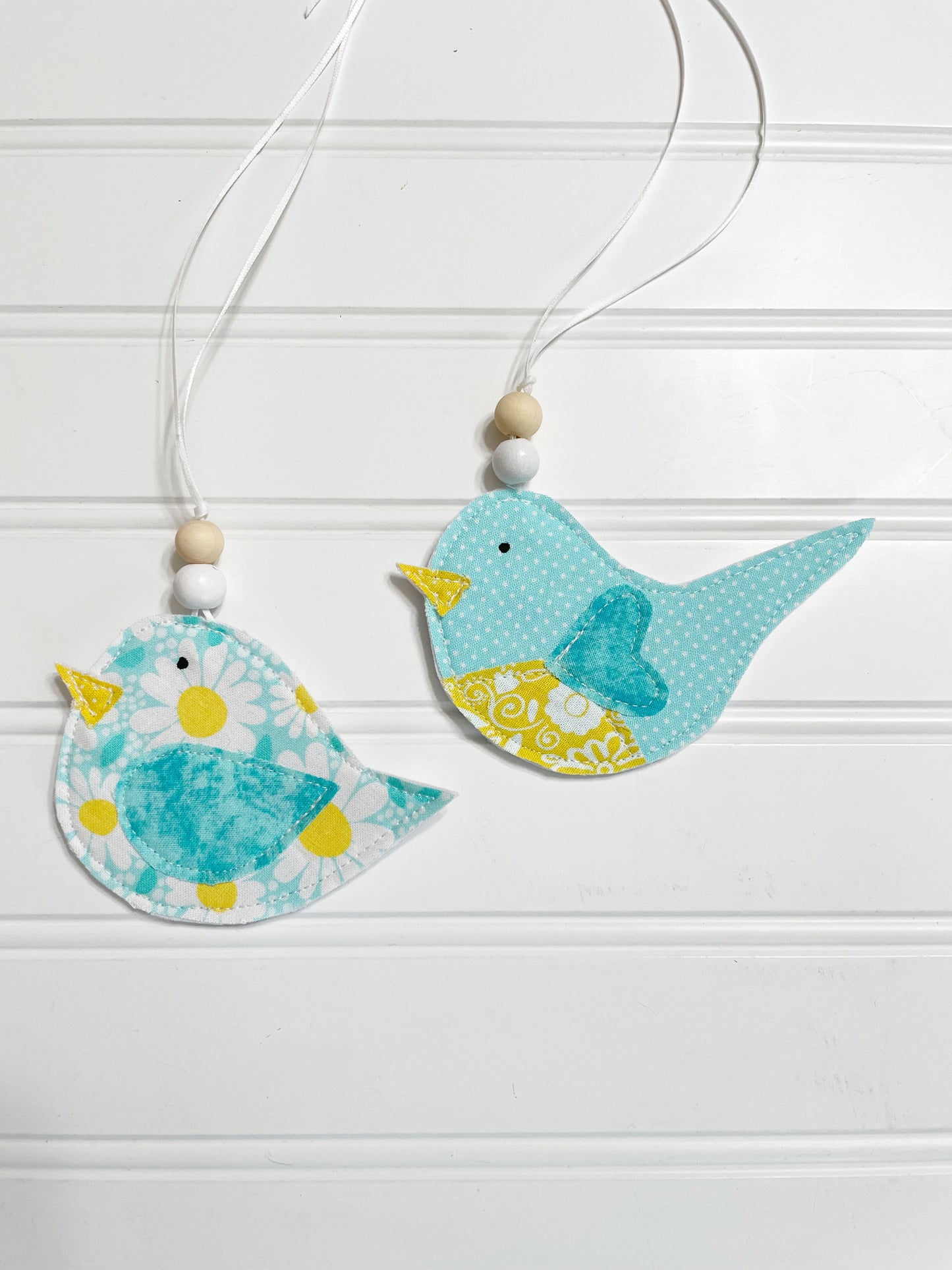 2 little birds set of 2 ornaments