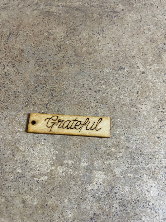 Grateful wooden tag