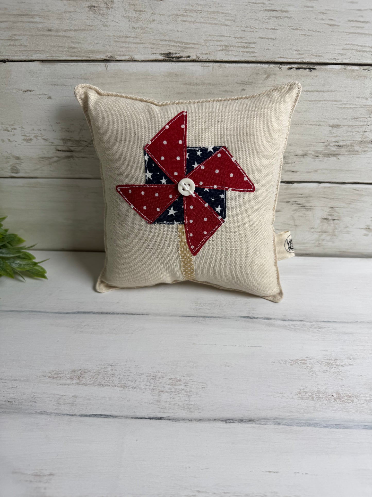 Patriotic pinwheel 6” mini pillow