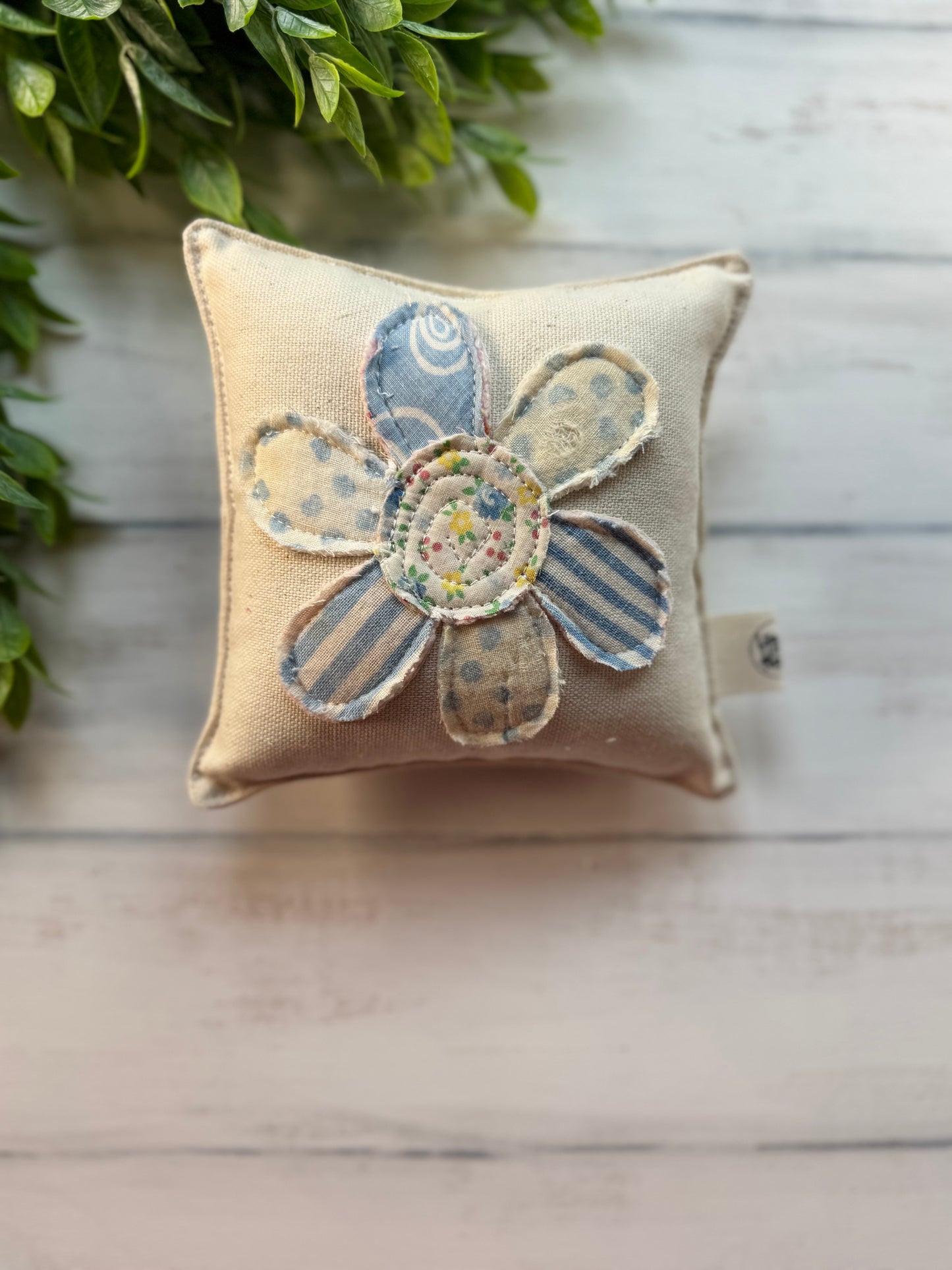 Floral print vintage quilt mixed center flower 5” pillow