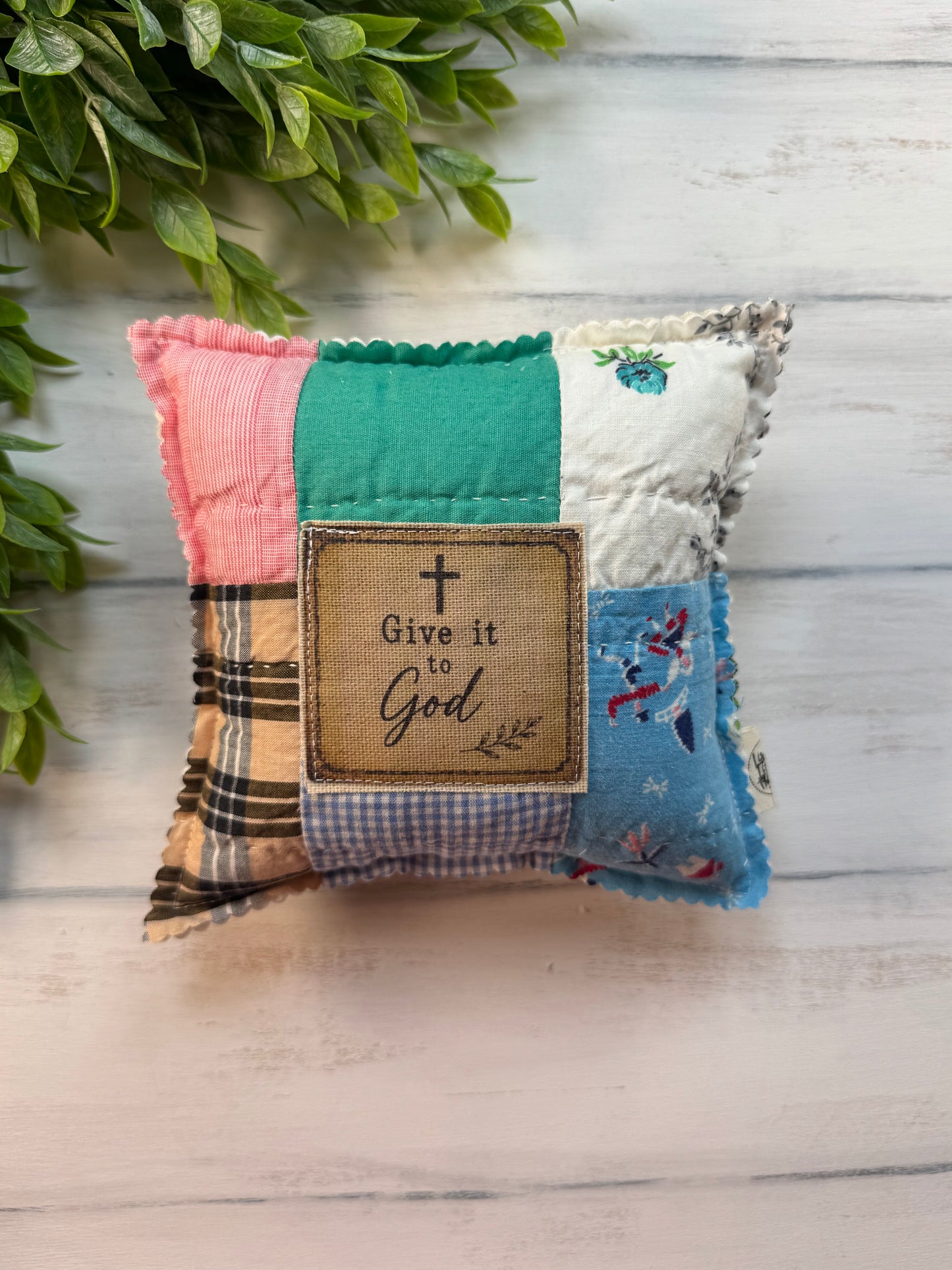 Give it vintage quilt 6” pillow