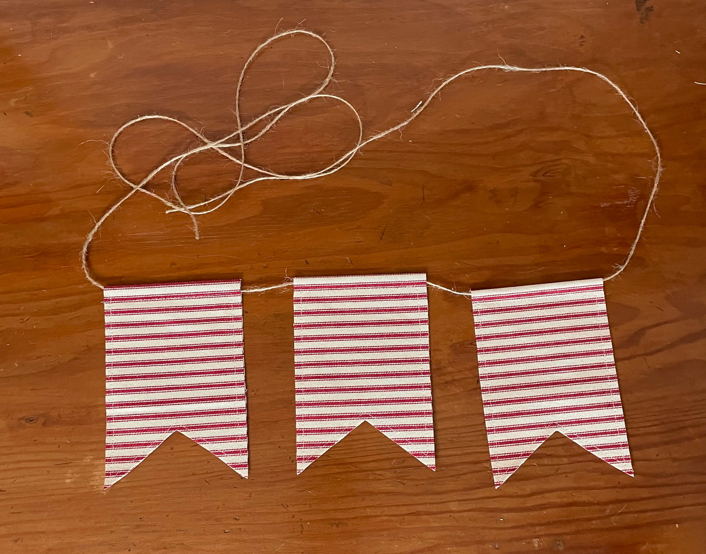 3 piece red ticking banner