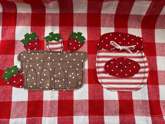 Strawberry basket and jam jars applique patterns