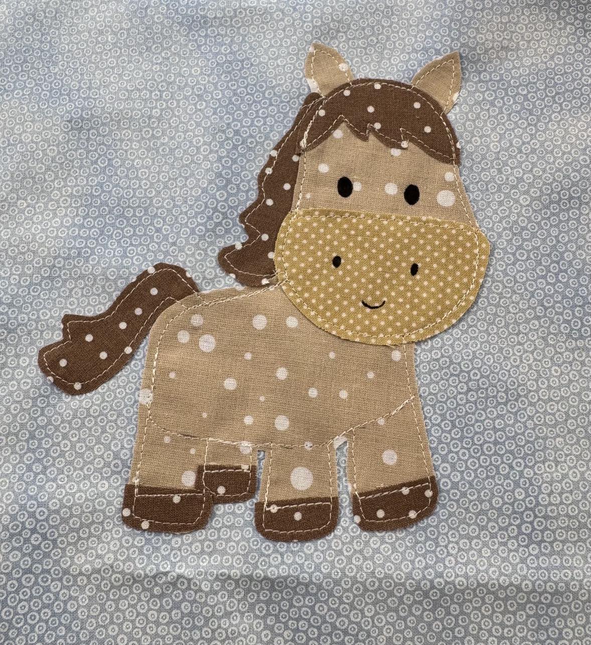 Horse applique pattern