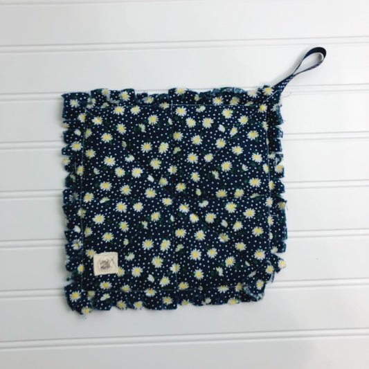 Navy with daisies potholder